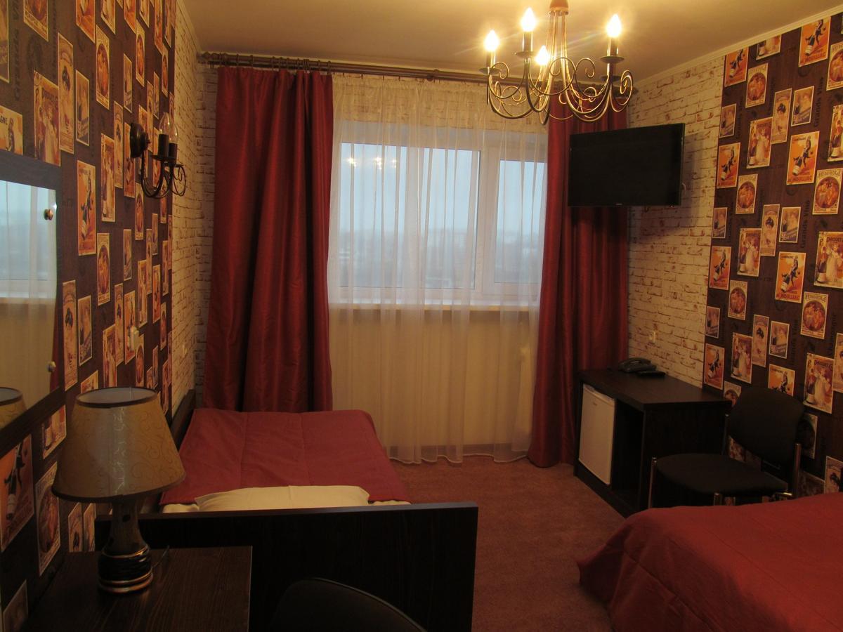 Hotel Vetraz Vitebsk Esterno foto