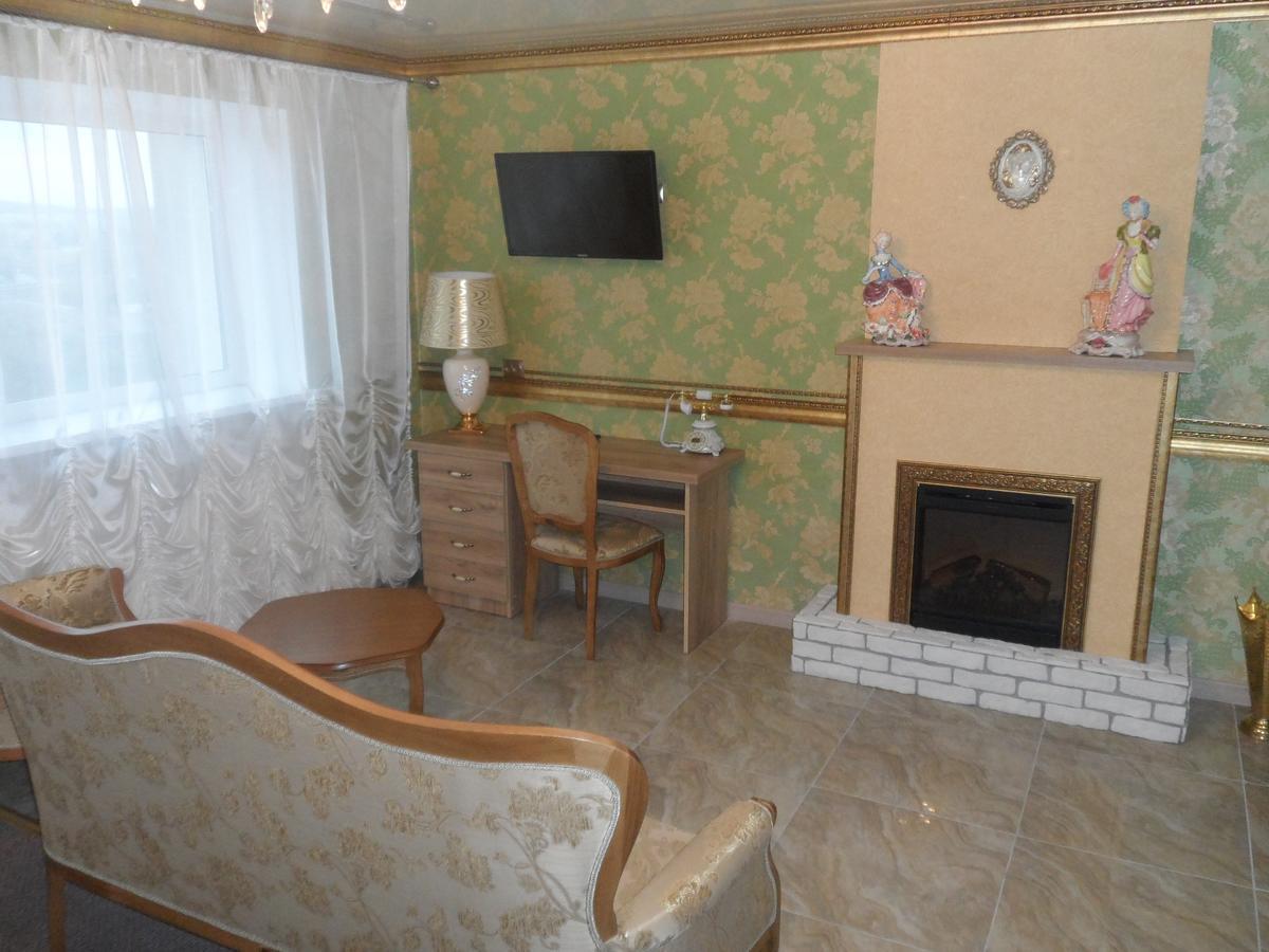 Hotel Vetraz Vitebsk Esterno foto