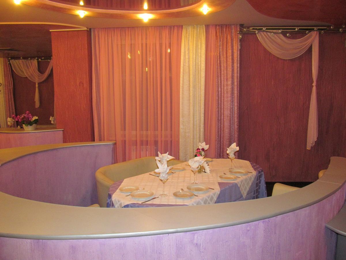 Hotel Vetraz Vitebsk Esterno foto