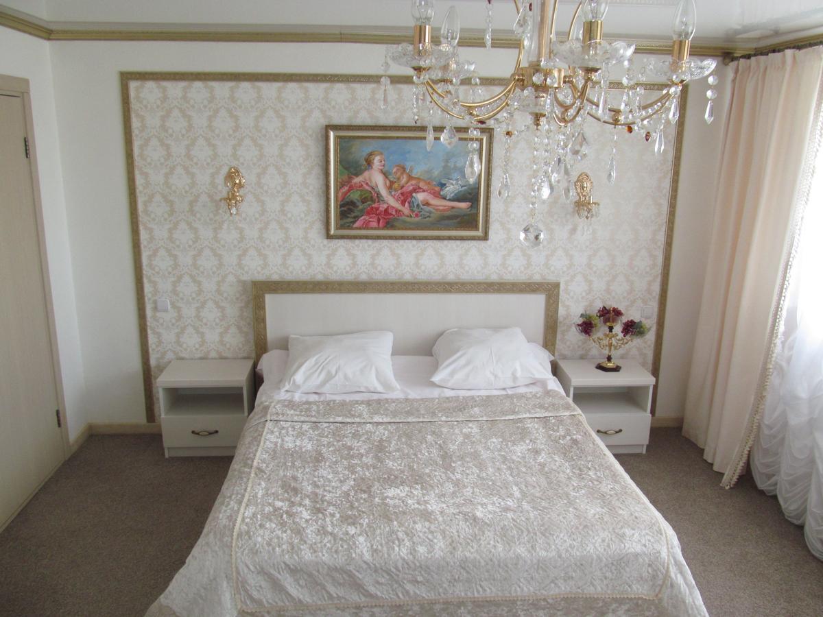 Hotel Vetraz Vitebsk Esterno foto